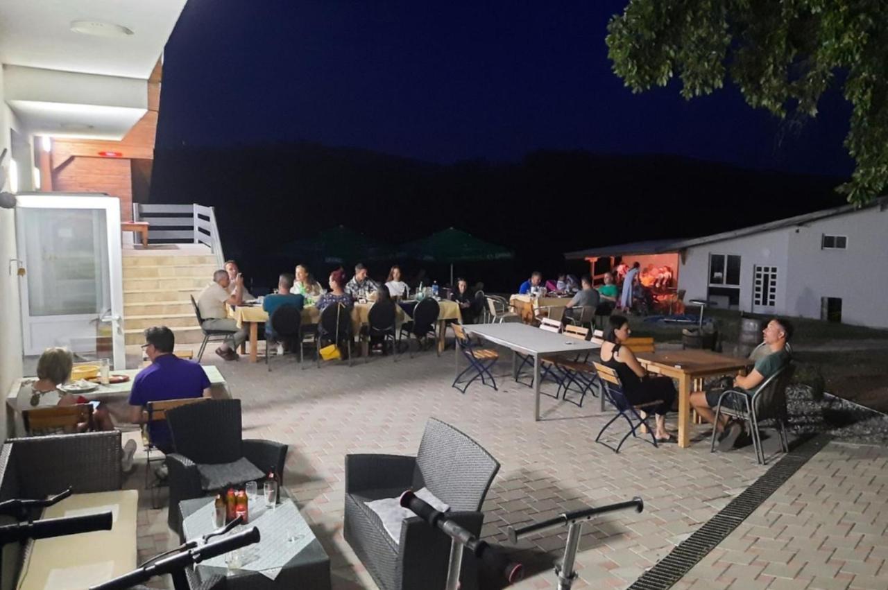 KONAK LJUBICA Rtanj Boljevac Bagian luar foto